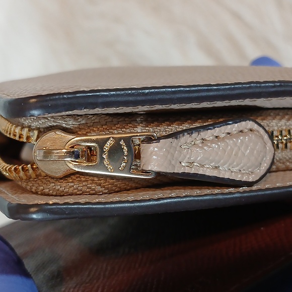 Coach Single Fold Medium Leather Wallet Tan - Picture 4 of 7